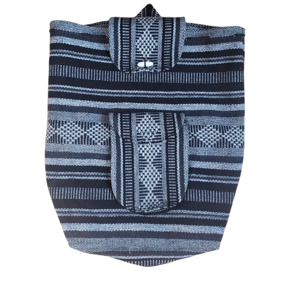 Poncho back pack - Picture 4 of 8